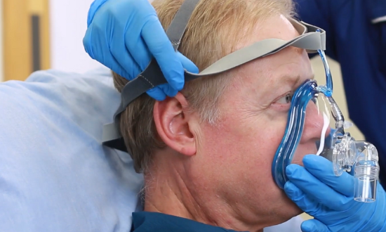 Fitting the Intersurgical VariFit™ NIV mask