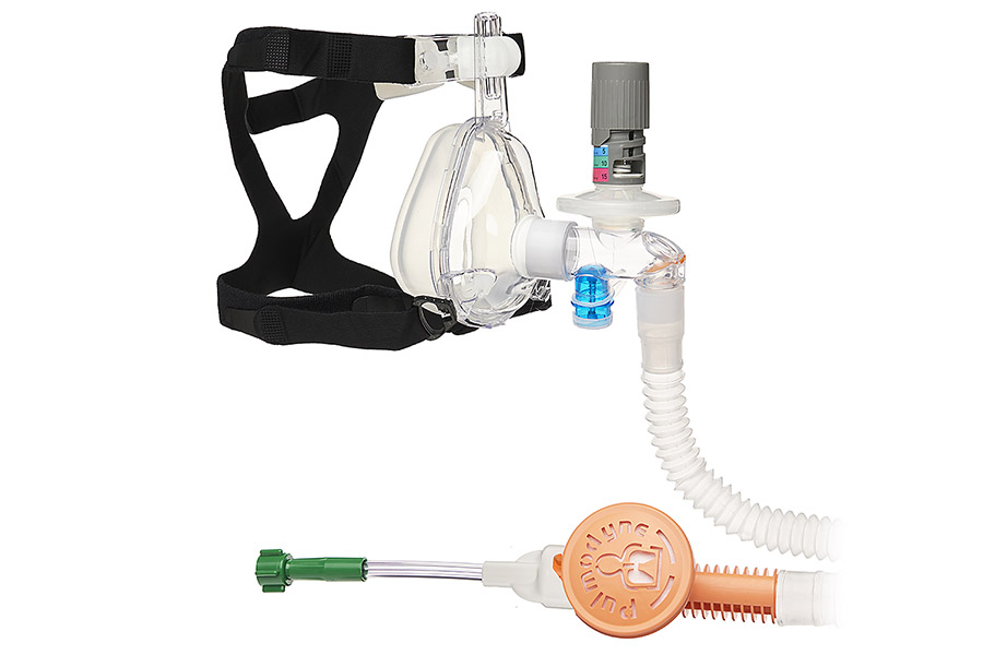 O2-MAX™ Fixed System with expandable tube, 5-SET™ adjustable PEEP valve, nebuliser and BiTrac ED Mask, medium adult